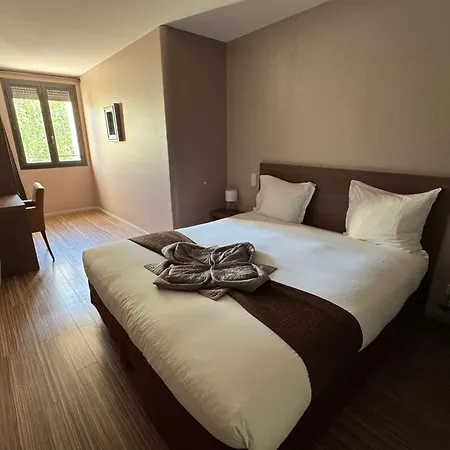La Bourse Hotel 3*